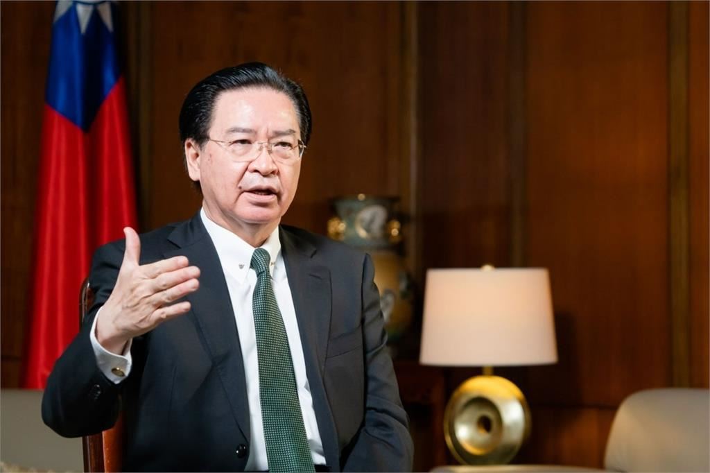 快新聞／中共又介選？解放軍超過50艘軍艦擾台　吳釗燮示警3國同受威脅