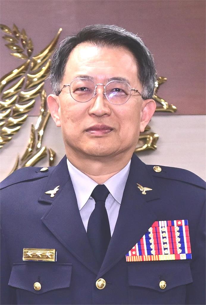 快新聞/新!118高階警官人事異動 黃明昭回鍋接警大校長8/1赴任