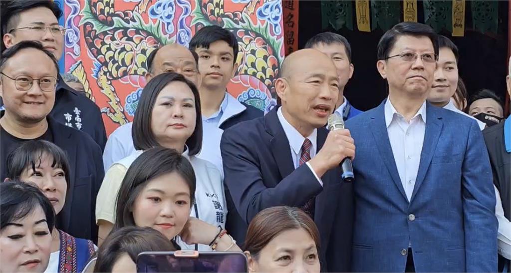 原因？賴總統台南參香拜廟　陳亭妃緊跟「他」意外缺席