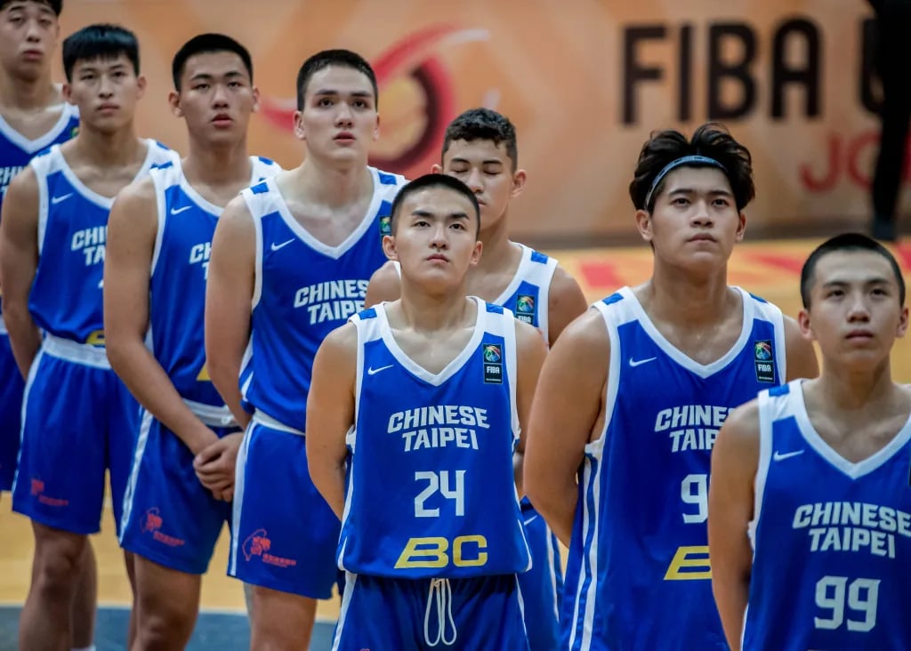 籃球（影）／麻辣鍋登FIBA社群！U18亞洲盃台灣小將演火鍋美技、狂贏蒙古46分