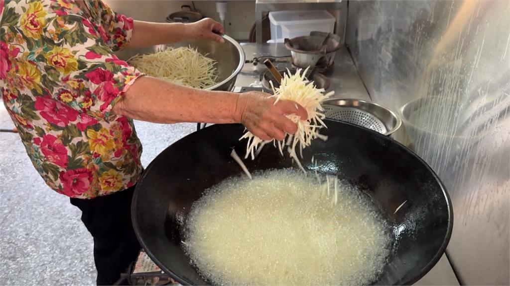 茭白筍結合土角厝 品嚐埔里震後重生好滋味