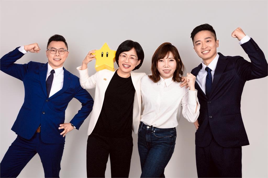 快新聞／最強母雞出擊！蘇巧慧合體「小雞」拍定裝照　風格混搭超吸睛
