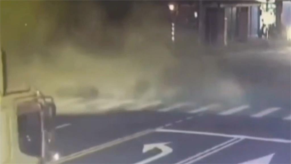 人心惶惶！北捷恐攻釀４死　高雄小港深夜「煙霧瀰漫」遭擲信號彈