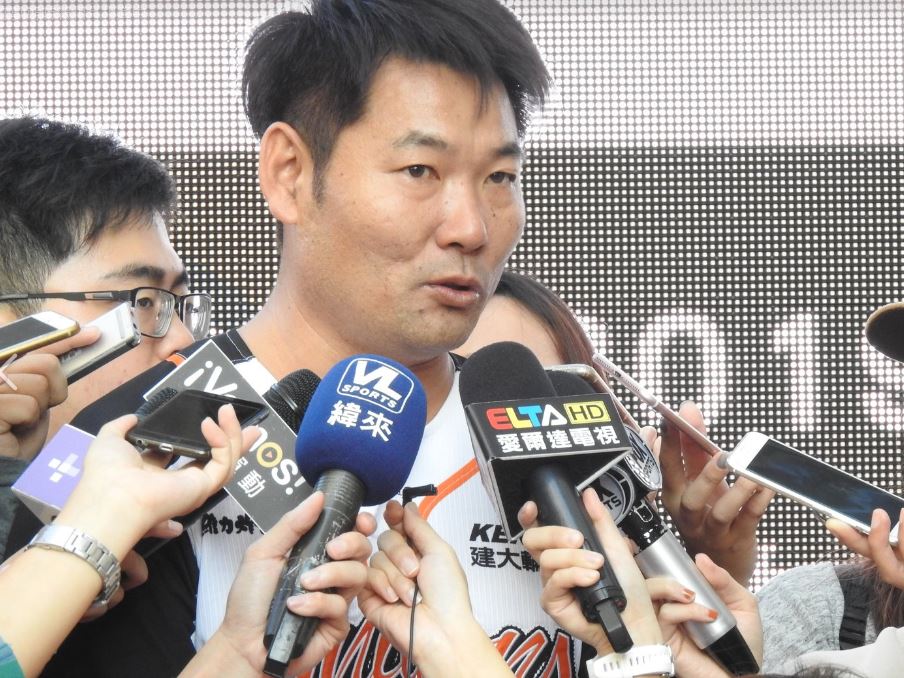 A-Lin又被傳婚變？與球星老公黃甘霖現況遭「知情人士爆料」：見面時間少