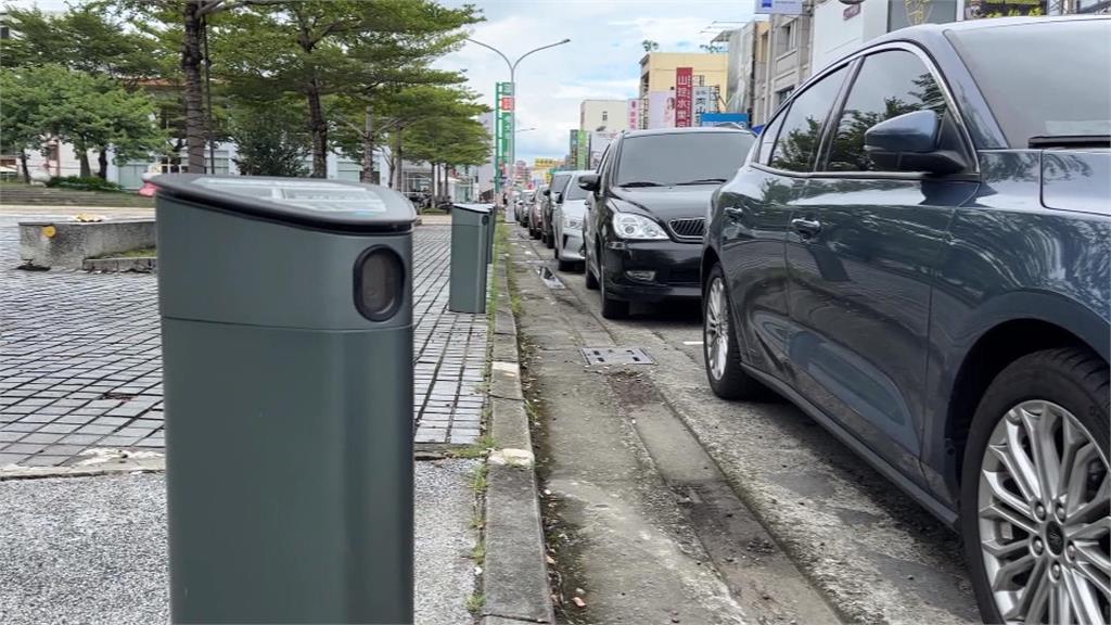 雲林斗六繳停車費挨批不便　「繳費柱」遭誤認菸灰缸