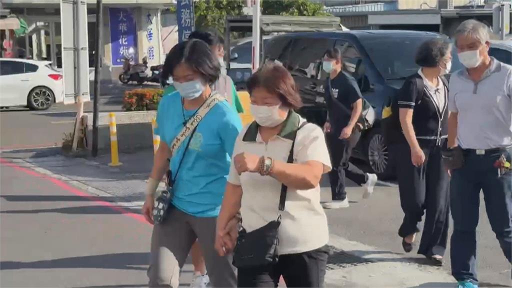 獨家／空軍T-34教練機岡山失事釀2死　中校母親自責：是我害了他