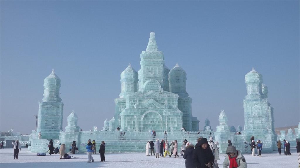 哈爾濱冰雪大世界開幕 冰雪還原地標奇觀門票難求