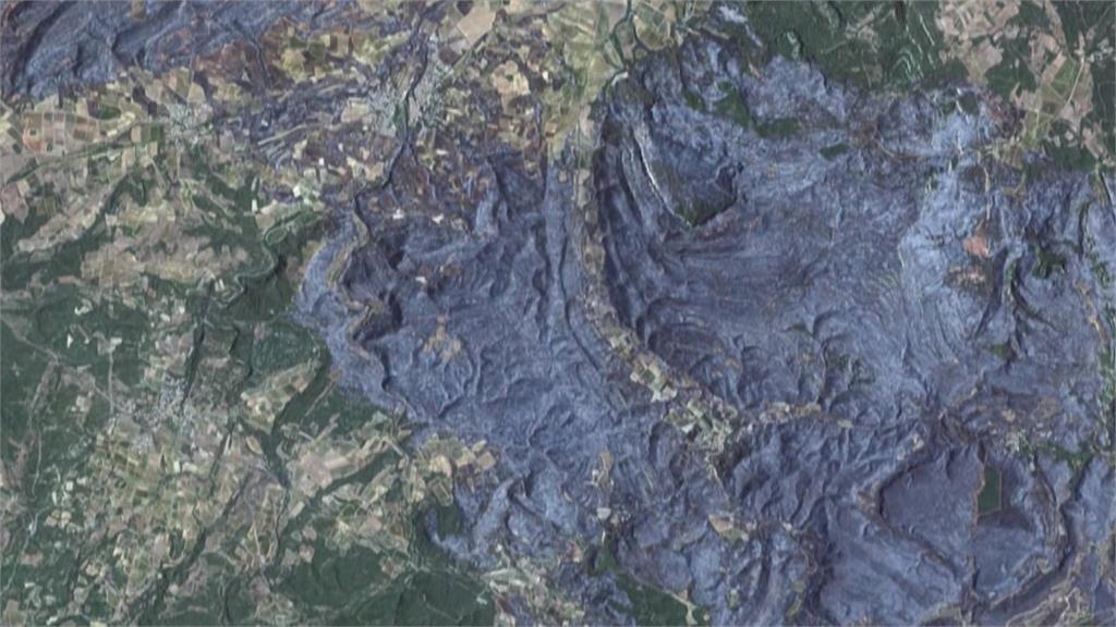 熱浪襲歐洲!南法爆發近80年最大野火 居民被迫撤離、葡萄莊園遭重創