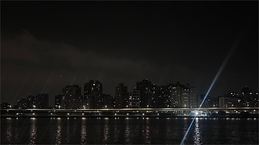 元宵節「血月」來襲！天文館：全台都能看近「1小時」月全食奇景