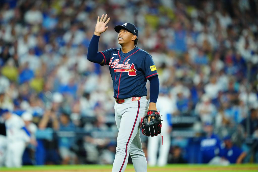 MLB(影)/贏道奇還「多賺一個塞爾」!勇士6投神接力 魏斯豪賭賺翻