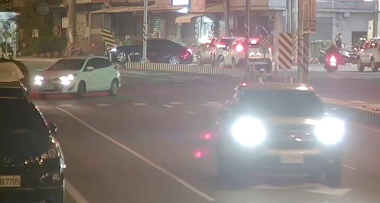 有「招撞」體質？彰化庇護島再爆第17撞　駕駛闖禍竟肇逃