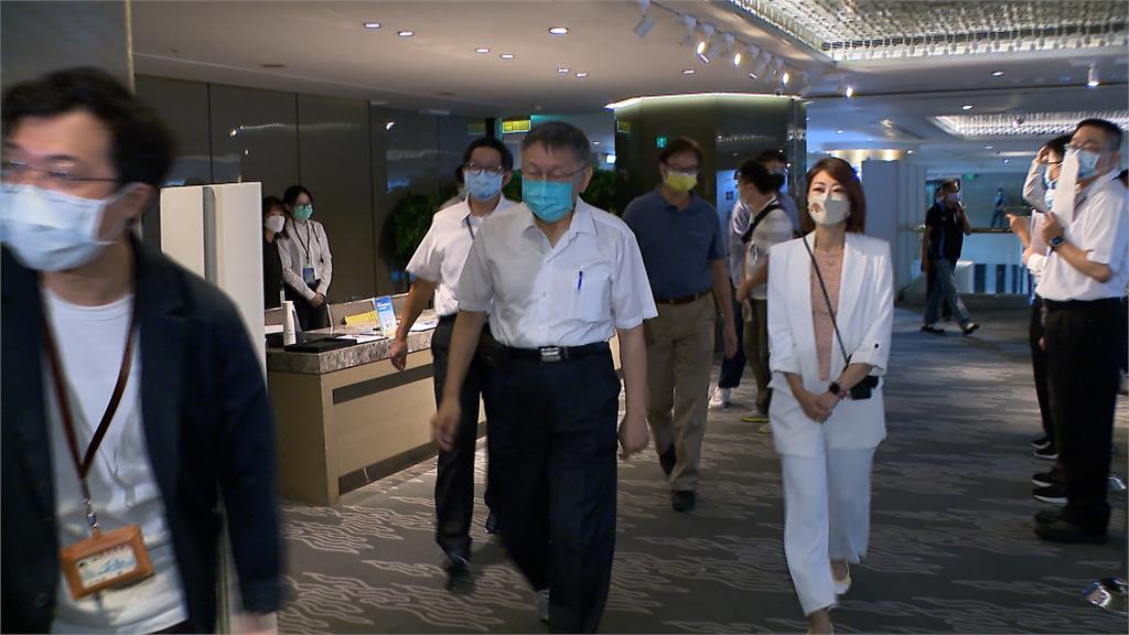前瞻互槓!吳思瑤翻出當年畫面 批蔣萬安換了位置換了腦袋