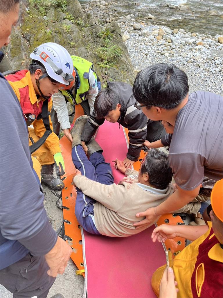 快新聞/危險勿入!太魯閣砂卡礑步道「1男墜落溪谷」 警消大舉馳援送醫
