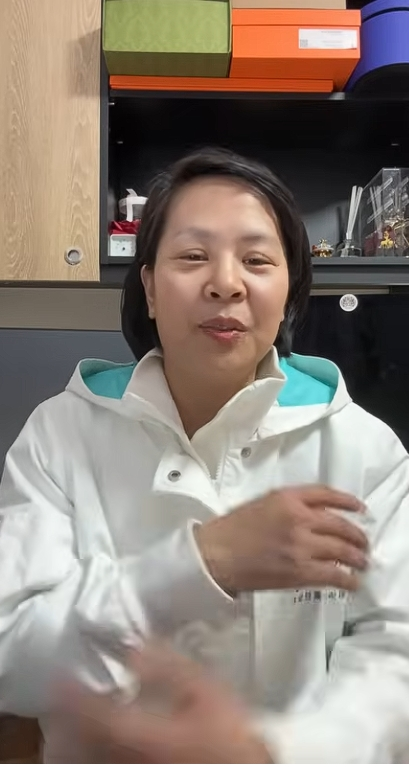 李貞秀再開直播「爆破自家人」！賴香伶火大「要她閉嘴」：別再對外發言