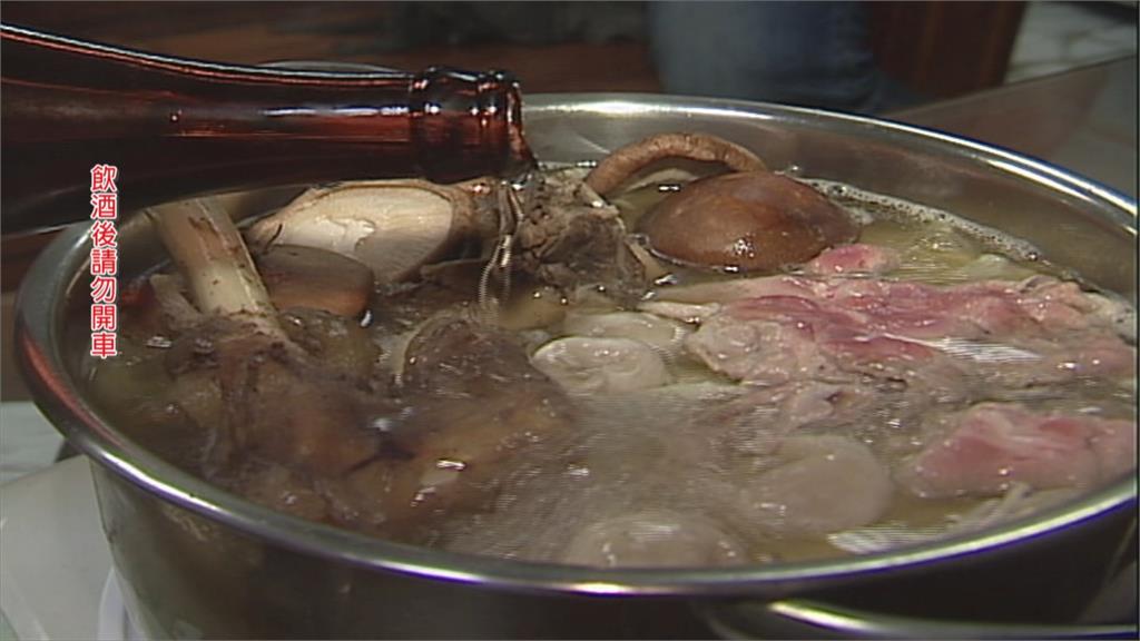 女喝燒酒雞涉酒駕 友不滿連坐罰嗆警:很無聊