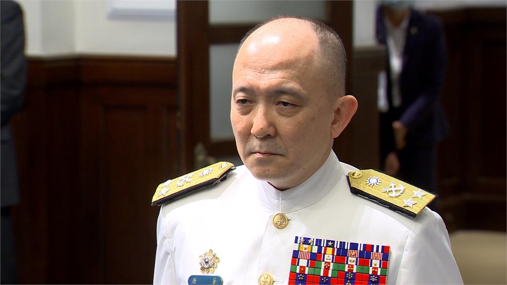 不滿潛艦國造卡關　赴海軍司令部踢館要唐華下台