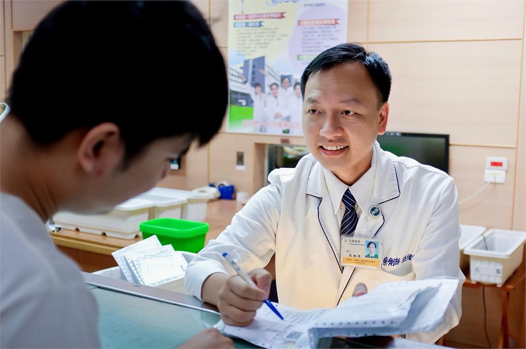 慈大醫學院再添生力軍 東台灣唯一藥學系今年首招