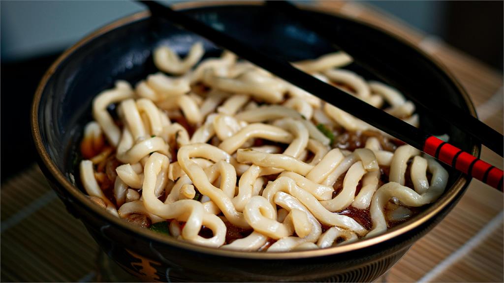 一天4餐猛吃台南紅店他哀「物價誇張」!網一看「這清單」大炸鍋:慢走不送