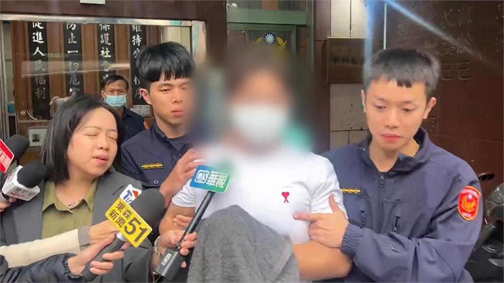 有影/不滿消防員態度差 男竟失控持雙刀作勢攻擊