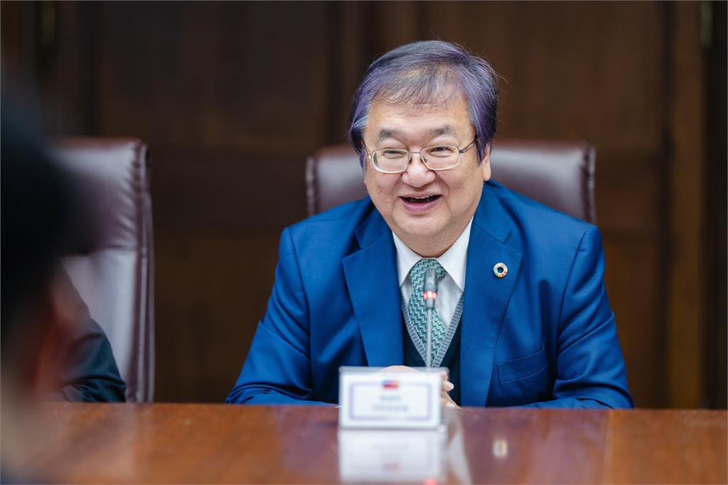 快新聞/與衛福部共組「醫療外交台灣隊」! 林佳龍:讓健康台灣造福世界