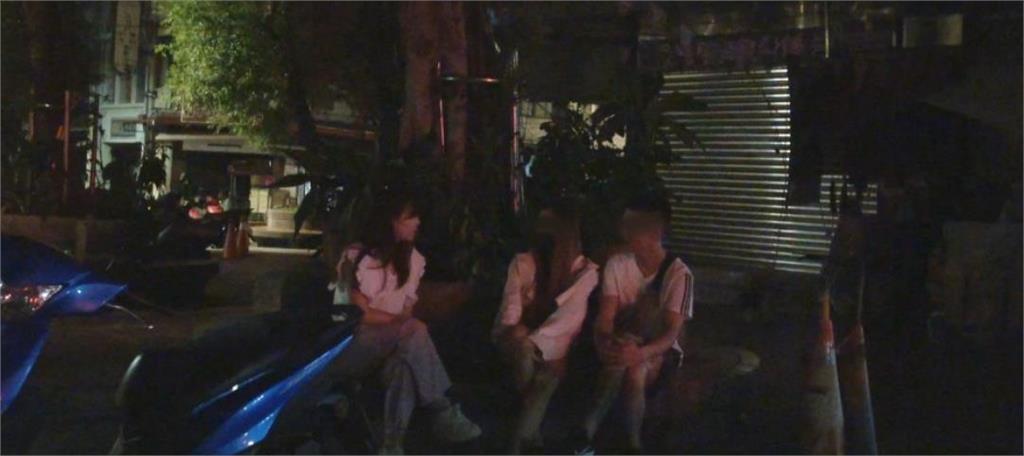 異言堂(影)／網路毒品擴散　2名中輟生曝「熱搜」影片　恐成吸毒入口點