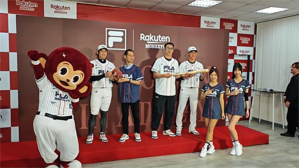 突宣布加盟韓國職棒LG啦啦隊 台網炸鍋!李珠珢親自發聲滅火