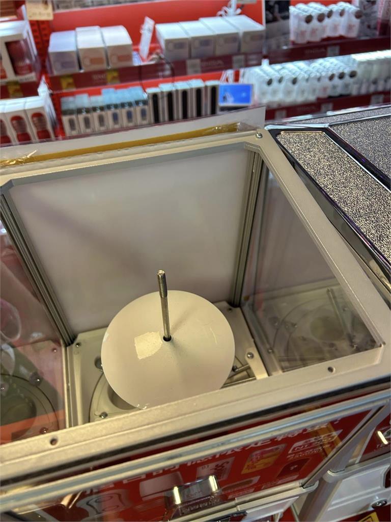 唐吉訶德也搞「藏籤」?他包牌抽光沒大獎 店主管竟喊:要加錢買大獎