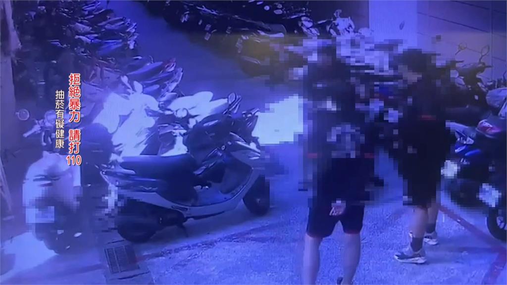 健身房員工抽菸擋道爆口角 住戶噴辣椒水!雙方大打出手