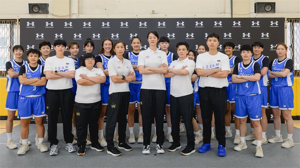 世大運／女籃台灣隊全新戰袍亮相　運動品牌向下紮根贊助柯瑞簽名球鞋