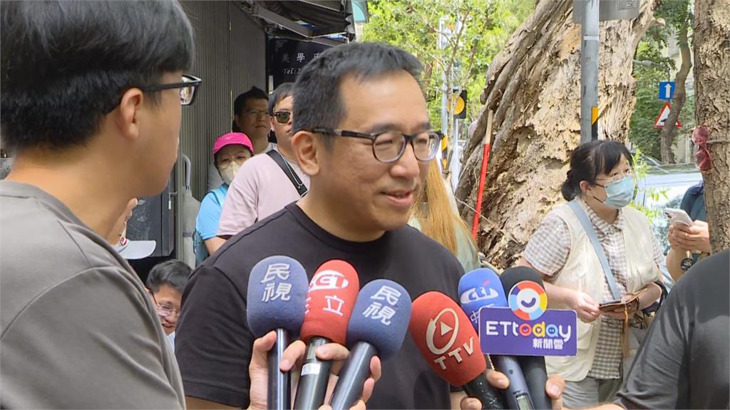 快新聞／阿扁人氣高！台北補簽會排隊人潮曝　陳致中親曝1事：對大家很抱歉