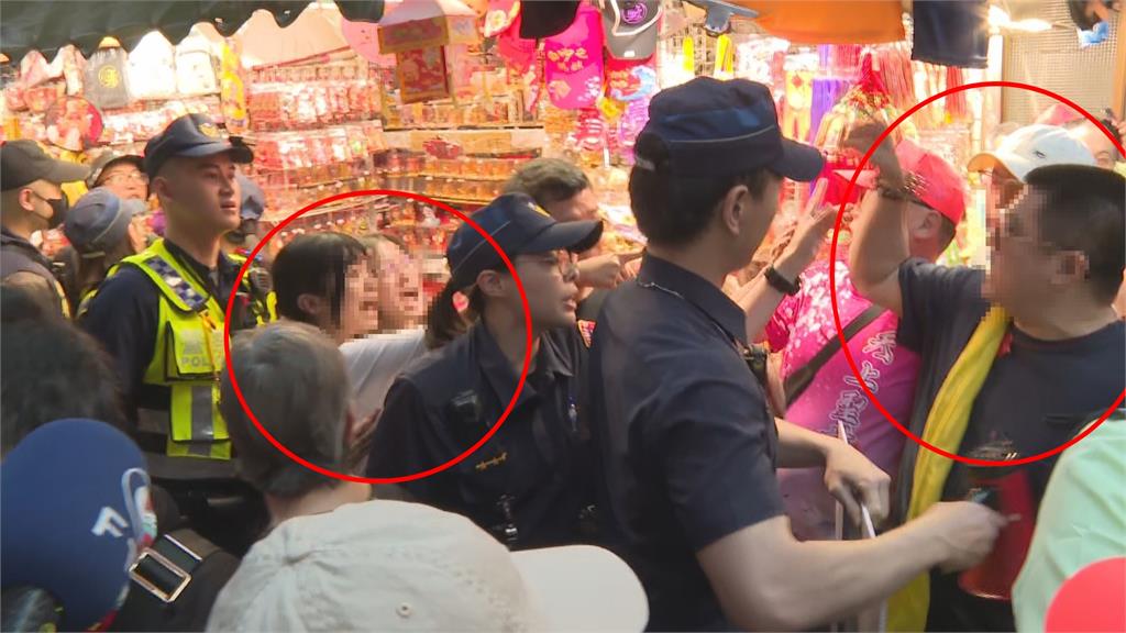 快新聞／白沙屯媽祖進香爆衝突！1男1女互飆粗口還推人　「香燈腳」全看傻