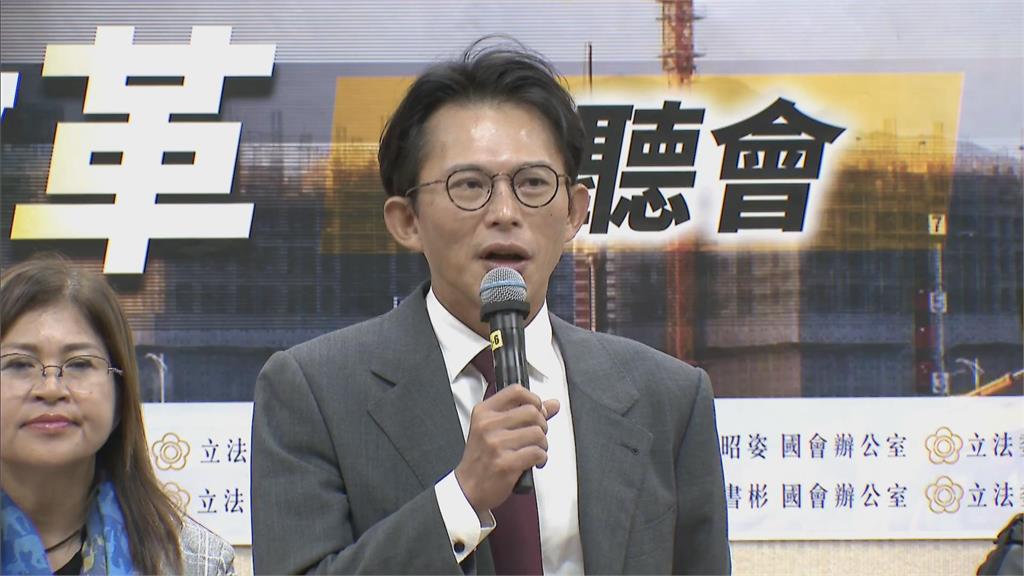 快新聞/鄭黃會明下午登場!黃國昌曝將談「這些事」 竟稱在野黨「為台灣點燈」