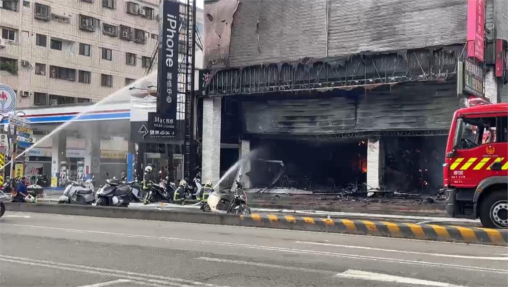 台中市北屯寢具店火警　大火蔓延波及8建築
