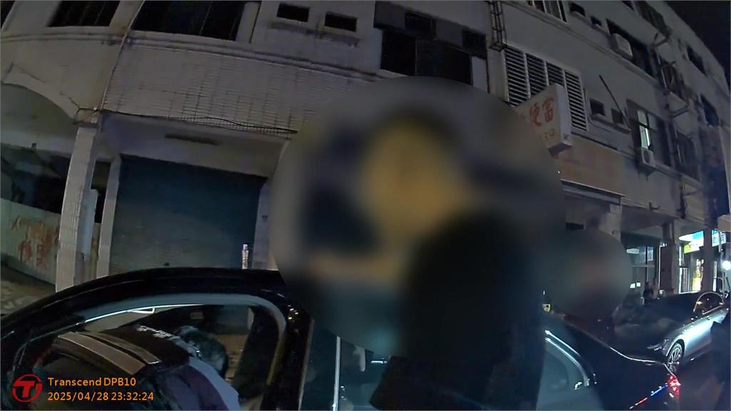 又是毒駕!基隆轎車撞聯結車 車內2人棄車逃逸仍遭逮