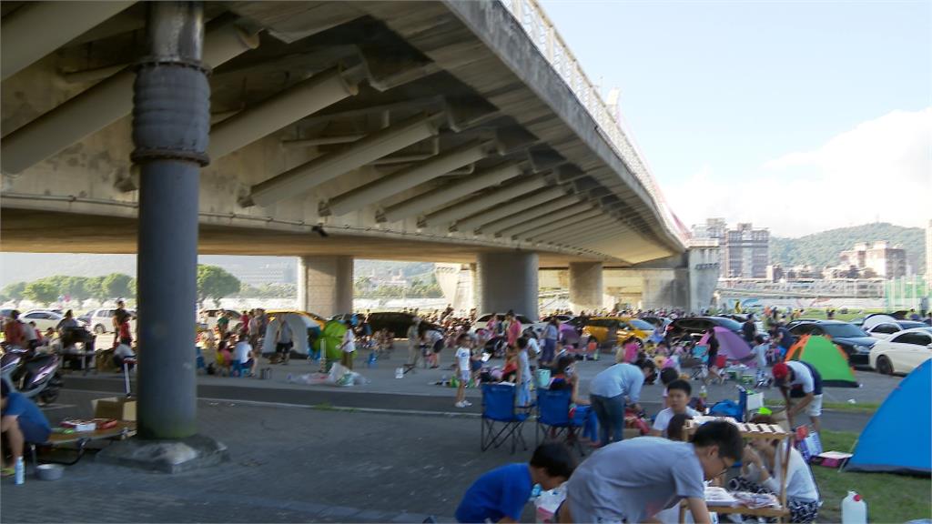 沒連假！北市大直橋下烤肉區今年縮短成2天　民眾這樣看