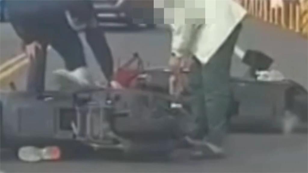 員警要去修車廠卻目擊車禍 CPR救回命危騎士