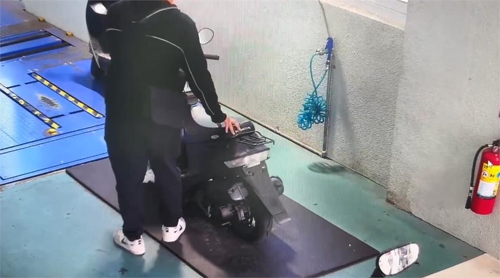 因排氣管檢驗認知不同爆口角 監理站:建議換原廠認證