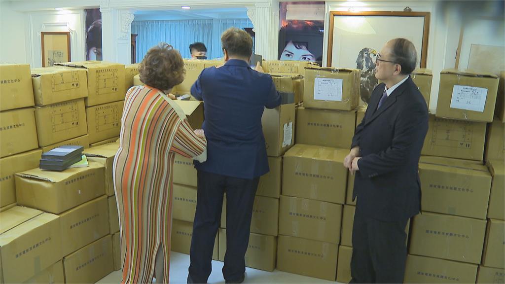 台灣影視活字典! 「阿姑」周遊捐3500集作品