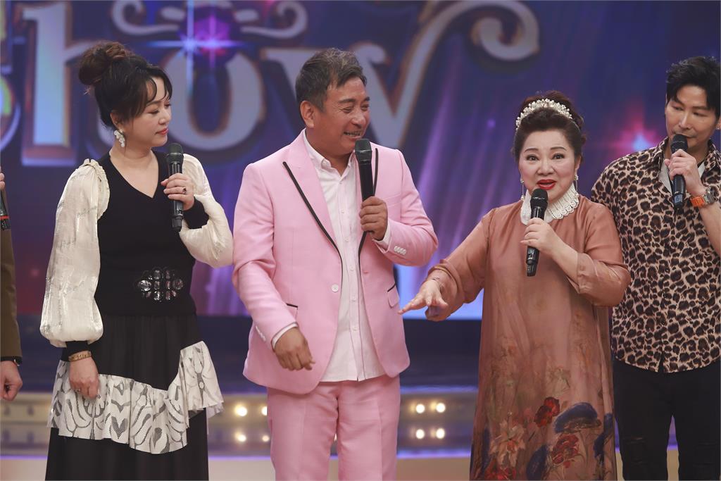 《超級冰冰Show》王中平大唱英文歌Show絕活!秀蘭瑪雅廁所遇白冰冰直接開會