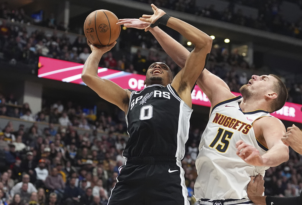 NBA/馬刺狀元郎歡慶21歲生日 金塊小丑中鋒46分準大三元硬是破壞氣氛