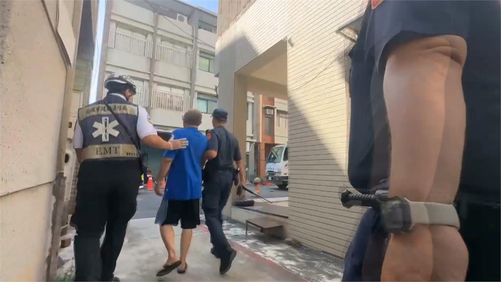 高雄民宅火警!疑兄弟爭家產爆衝突 6旬兄涉縱火