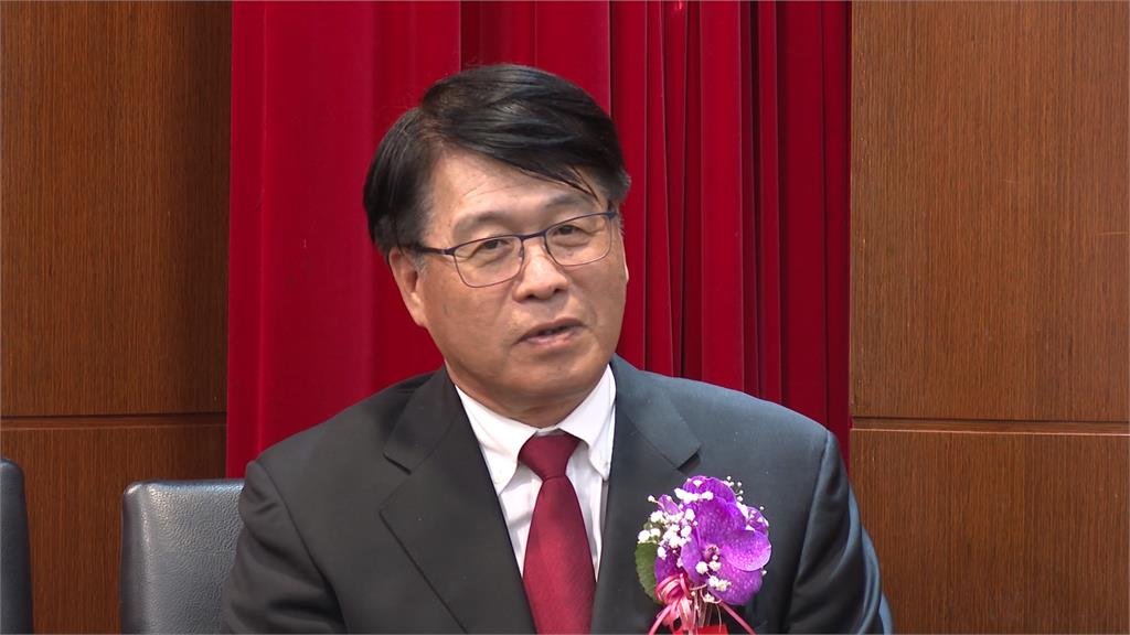 游盈隆喊＂公投綁大選成必然趨勢＂　王義川：史上最差主委