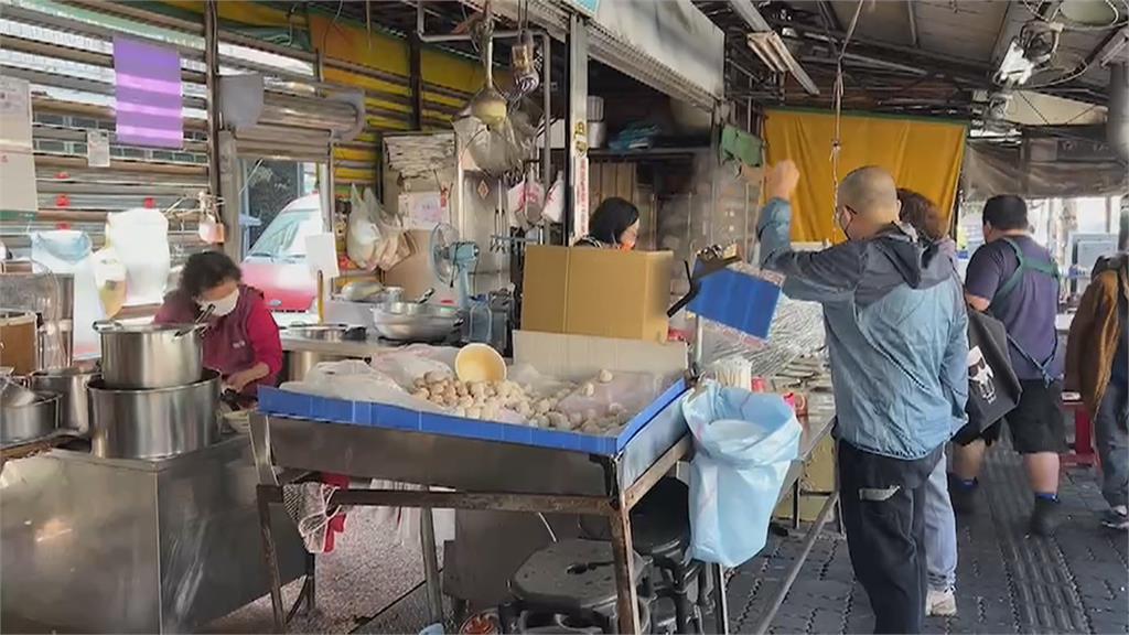 8人點1碗粥遭嫌佔位　客竟刷負評嗆「台南沒人情味」