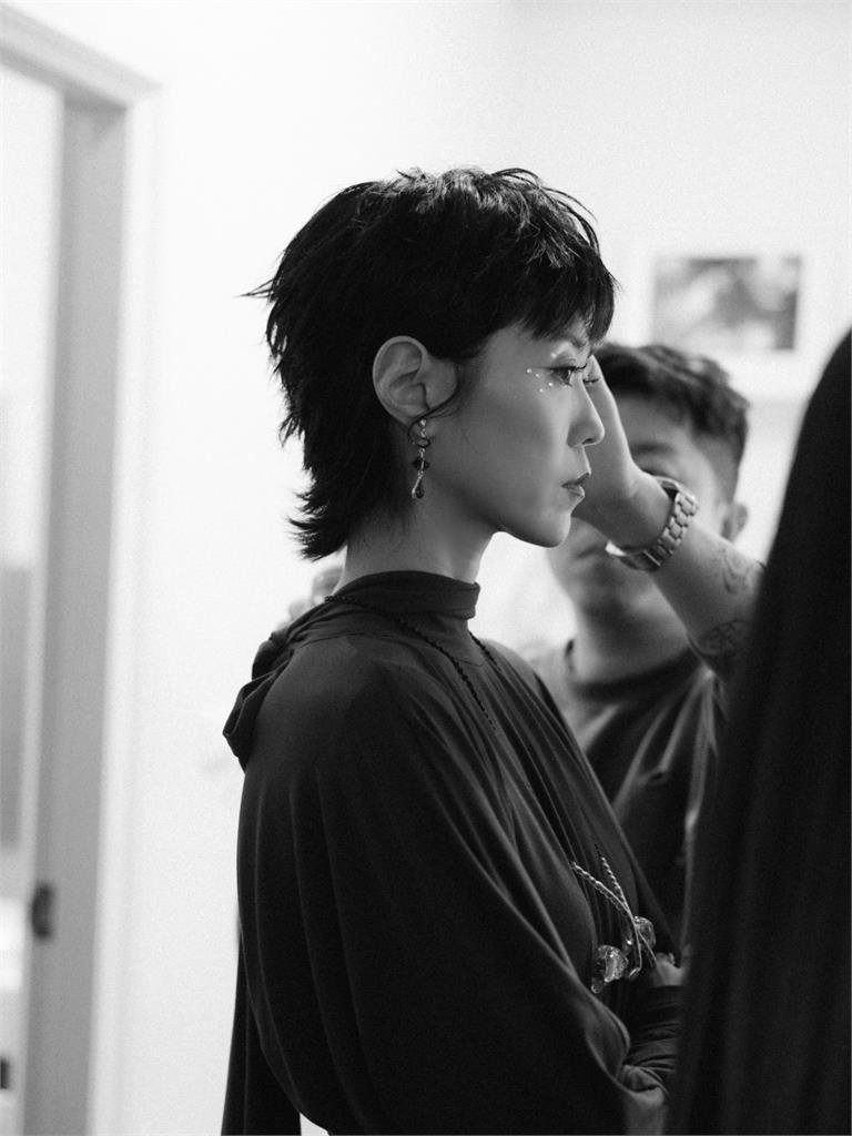 39歲曹雅雯「FB消失半個月」曬片！劇烈消風「驚天落差」網驚：認不出