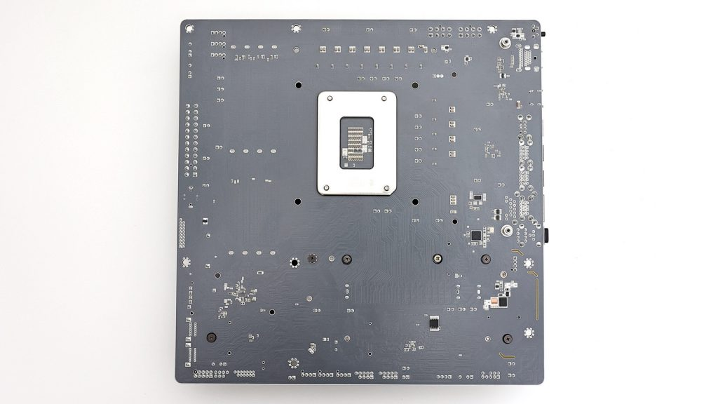ASRock B860M Steel Legend WiFi 平價銀白色加入 Thunderbolt 4
