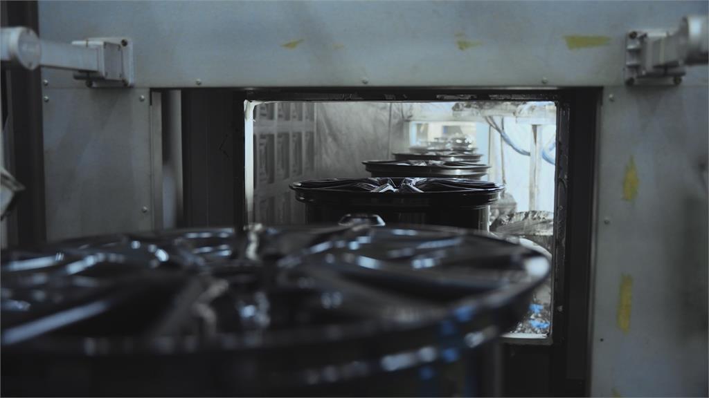 連勞斯萊斯都求援 超跑豪車神隊友