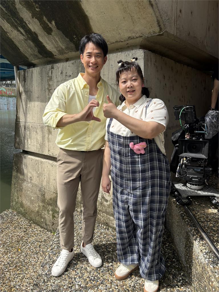 《豆腐媽媽》迎來新角色!盧彥澤、宮美樂「落水CP」狼狽登場 連人工呼吸都是第一次