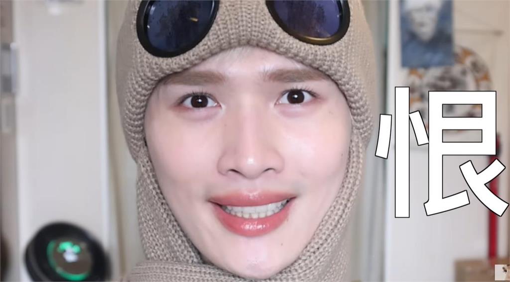 鍾明軒赴中喊「想當同路人」：關你屁事　嘆「還我以前的台灣」挨酸快去