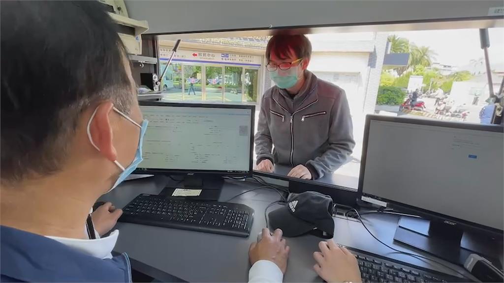 超方便!「數位行動監理車」啟用 考換照繳費全包辦