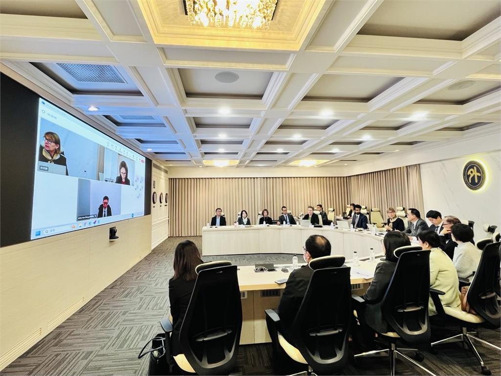 快新聞/與歐銀簽署「提供人才技術發展機會瞭解備忘錄」 外交部盼強化合作交流